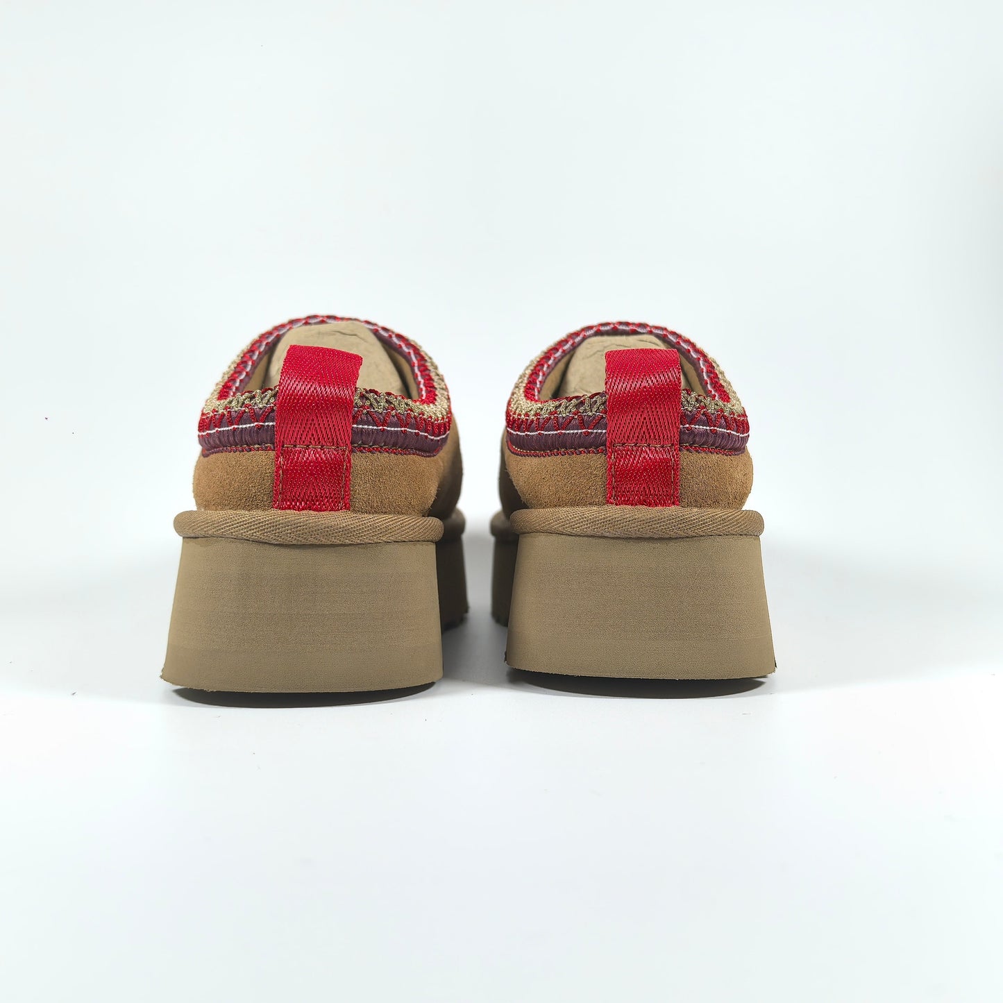 Mules UGG Tazz – Confort, Style et Chaleur Inégalés