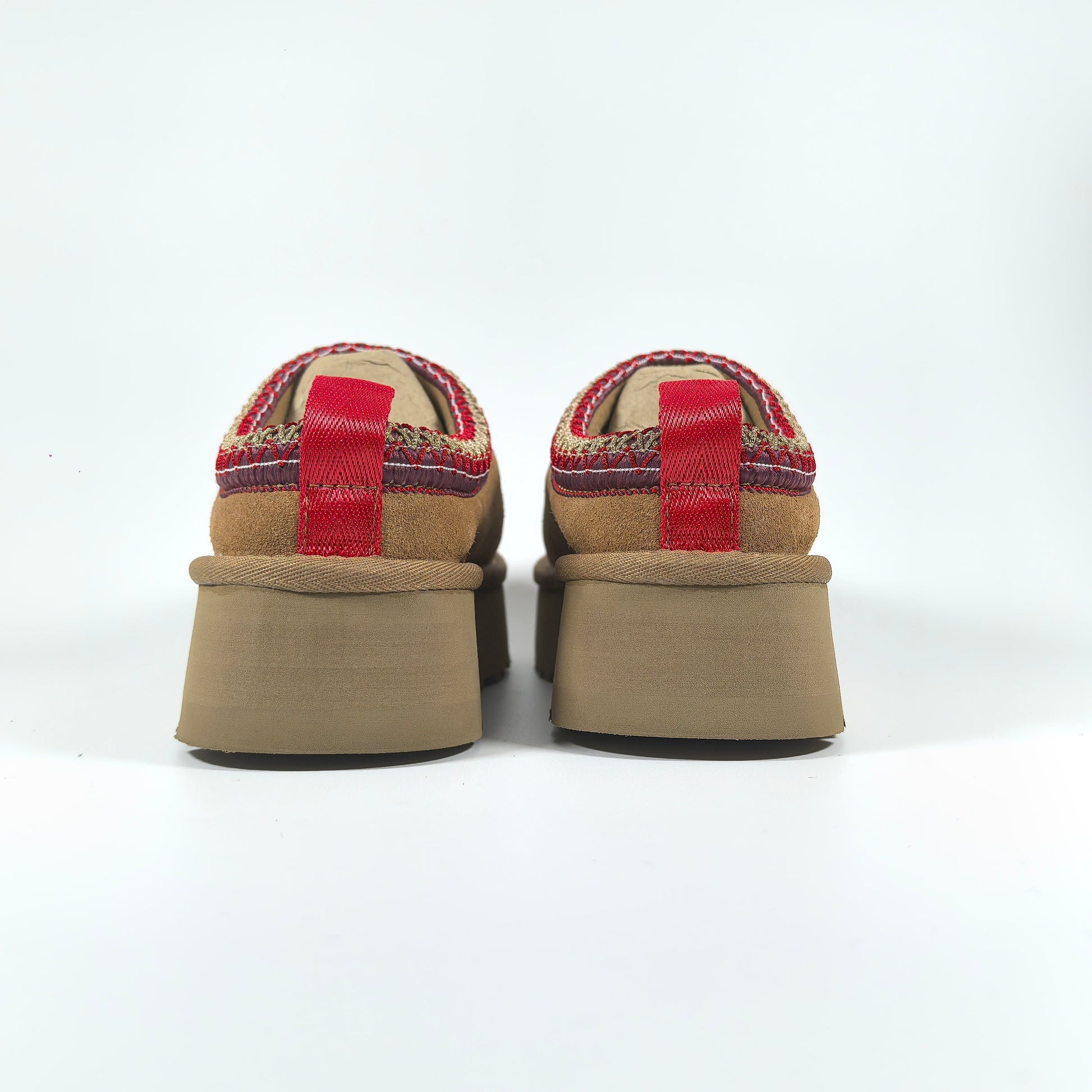 Mules UGG Tazz – Confort, Style et Chaleur Inégalés