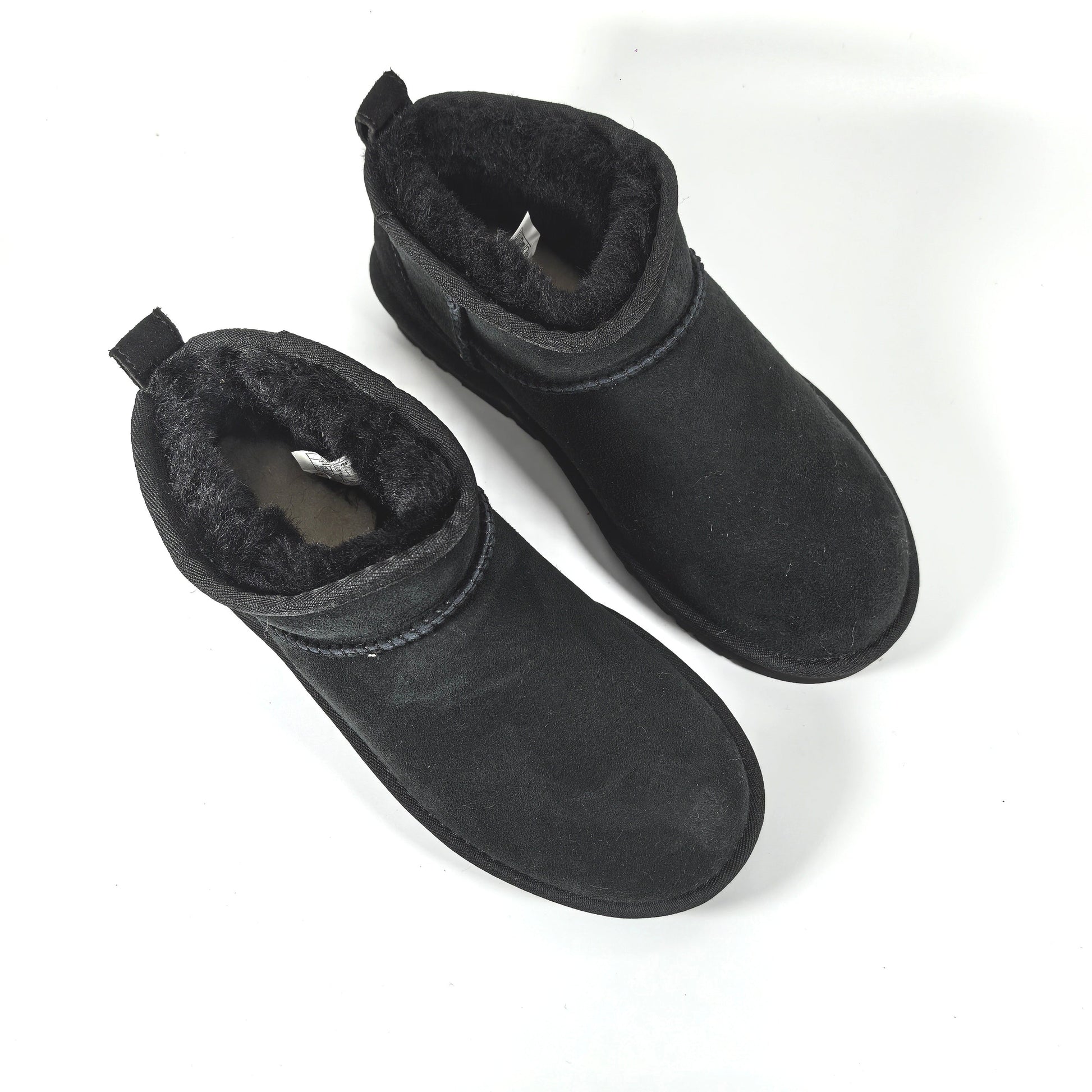 Botte UGG Classic Ultra mini – Confort, Style et Chaleur Inégalés