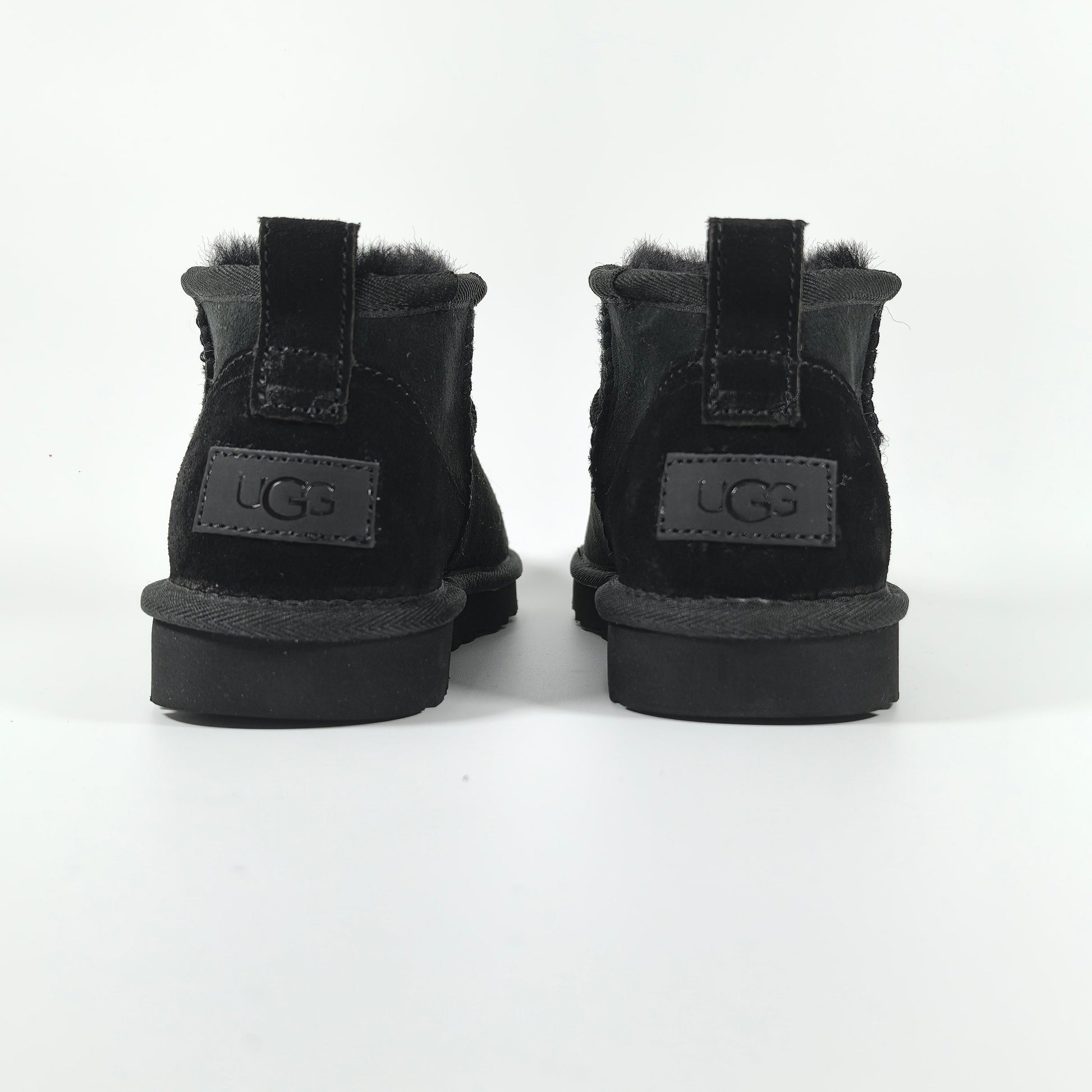 Botte UGG Classic Ultra mini – Confort, Style et Chaleur Inégalés