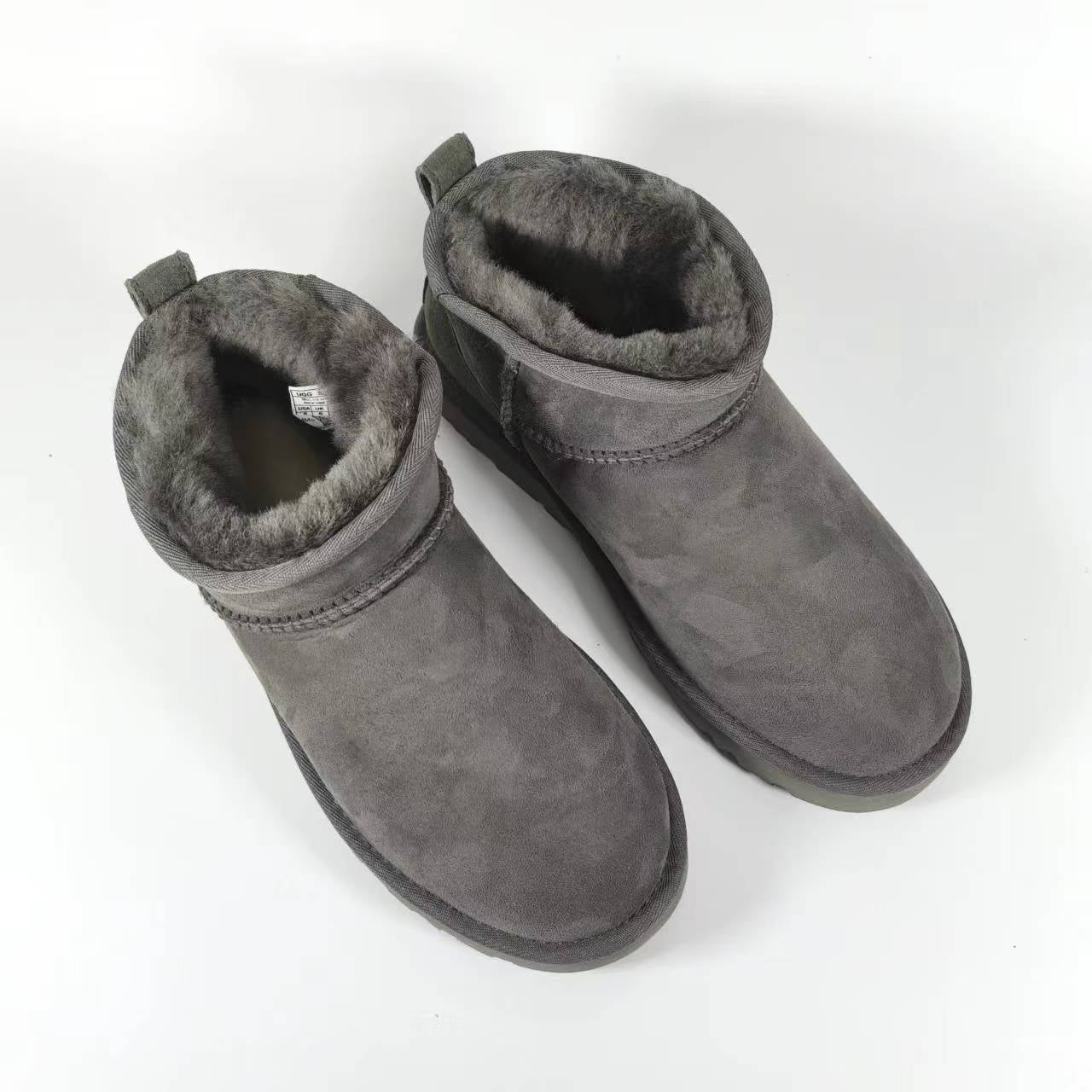 Botte UGG Classic Ultra mini – Confort, Style et Chaleur Inégalés