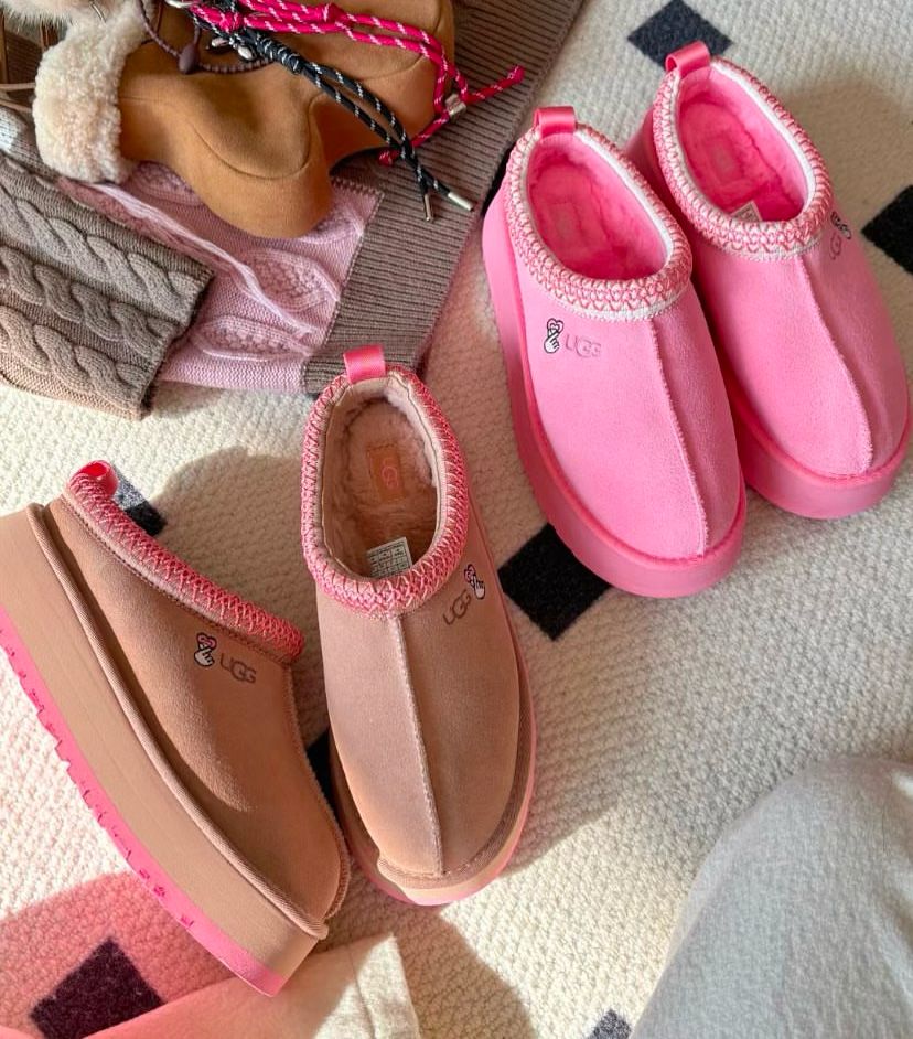Mules UGG Tazz Rose – Confort, Style et Chaleur Inégalés