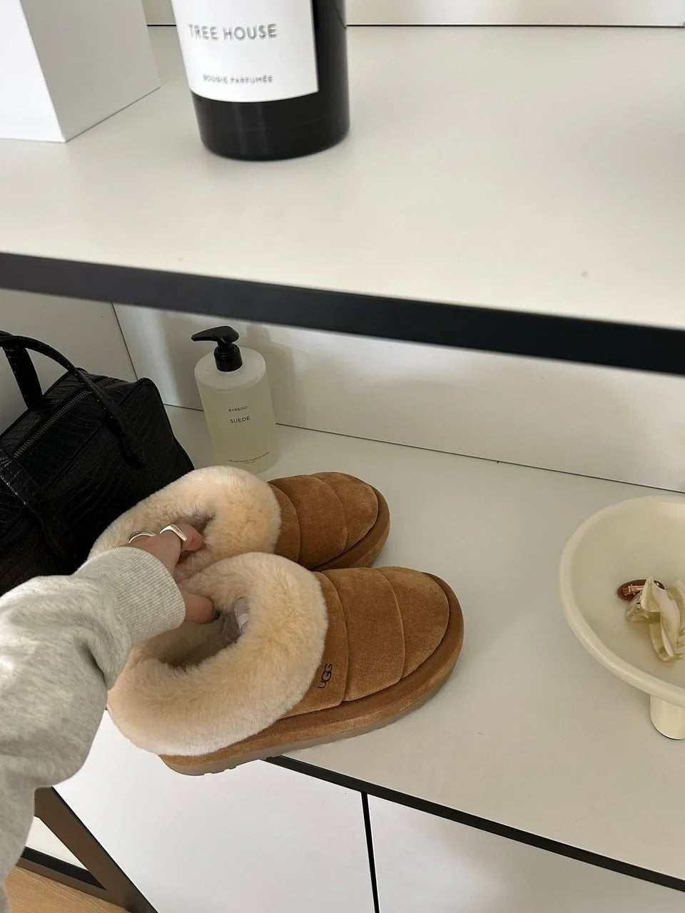 Mules UGG Tazz Brown – Confort, Style et Chaleur Inégalés