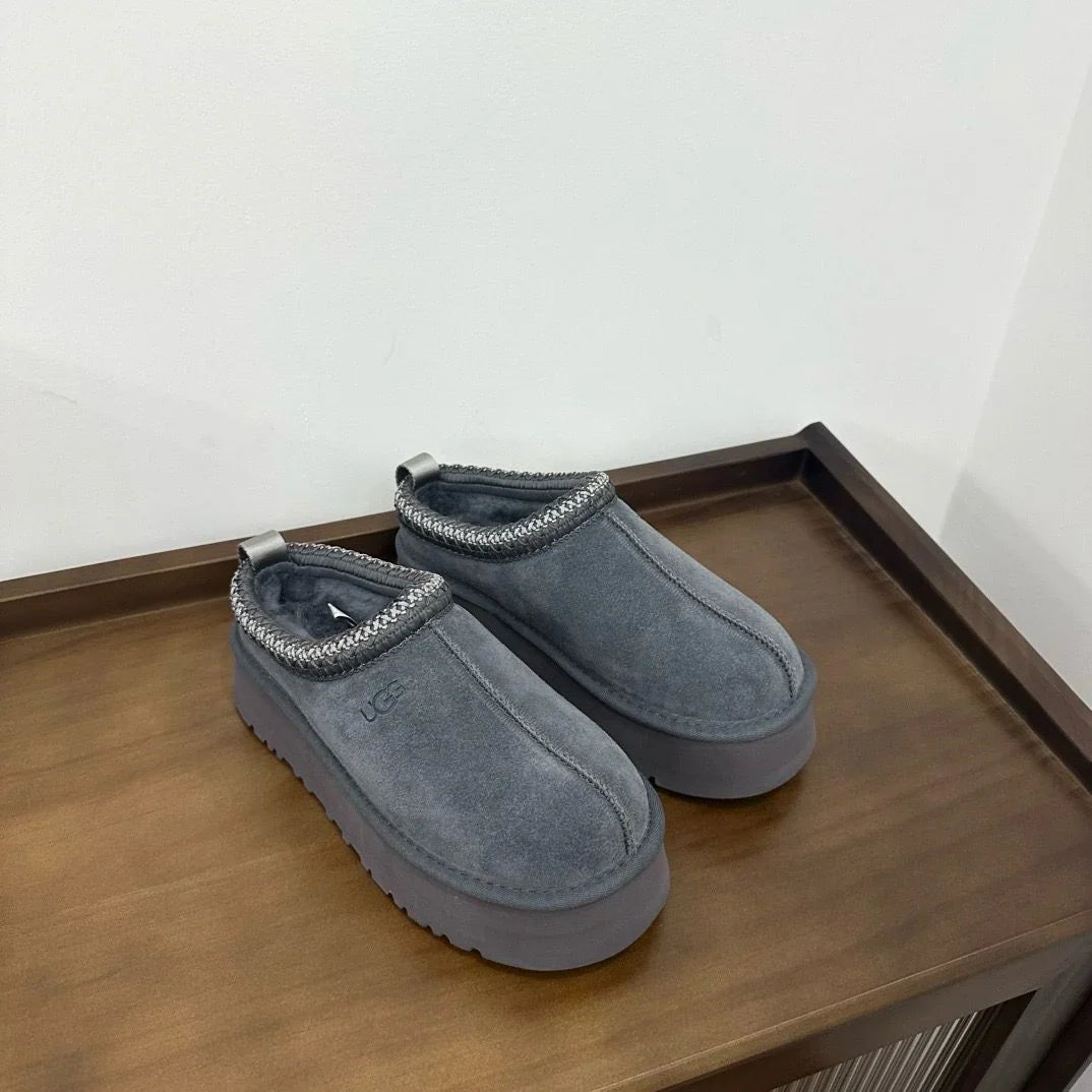 Mules UGG Tazz – Confort, Style et Chaleur Inégalés