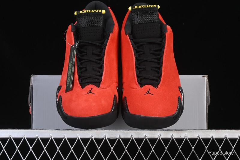 Nike Air Jordan 14 x Ferrari – Style iconique