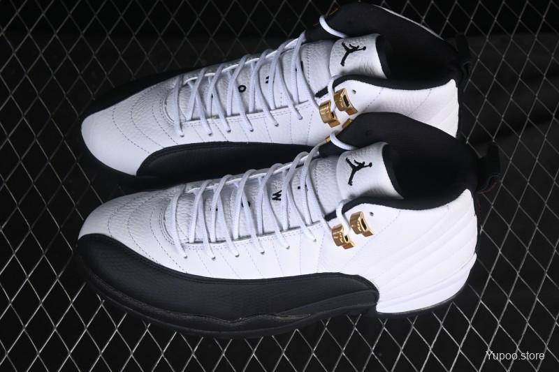 Nike Air Jordan 12 – Style iconique