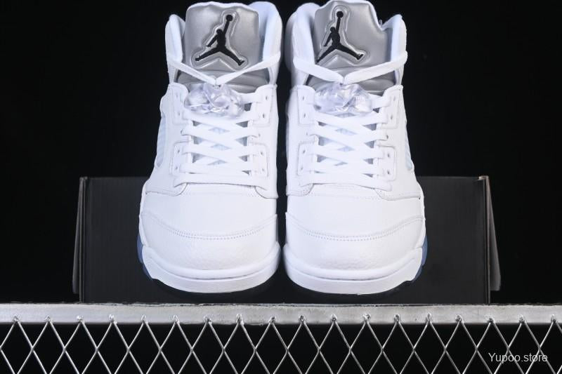 Nike Air Jordan 5 – Style iconique