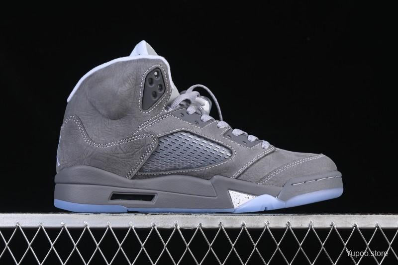 Nike Air Jordan 5 – Style iconique