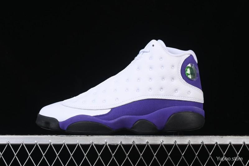 Nike Air Jordan 13 – Style iconique