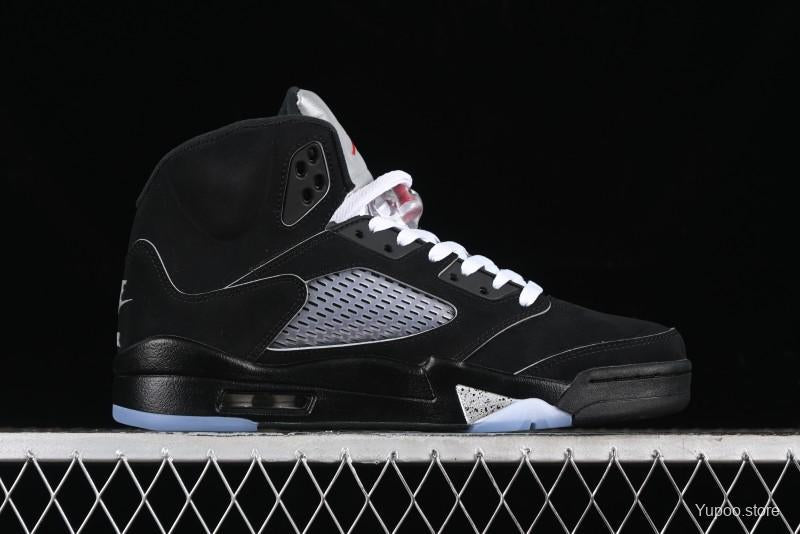 Nike Air Jordan 5 Rétro – Style iconique