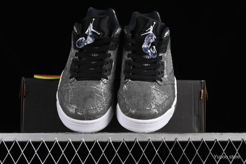 Nike Air Jordan 5 Rétro – Style iconique