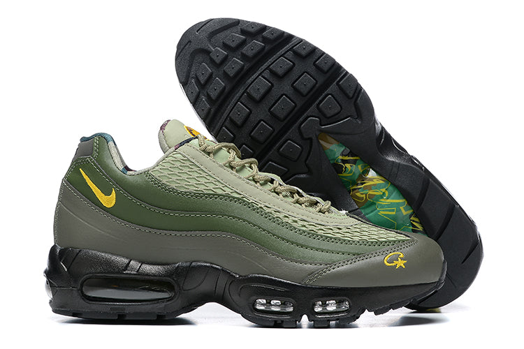 NIKE AIR MAX 95 ESSENTIAL VERT KAKI
