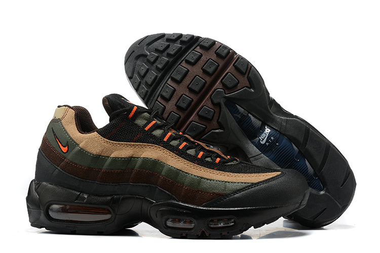 NIKE AIR MAX 95 ESSENTIAL NOIR MARRON