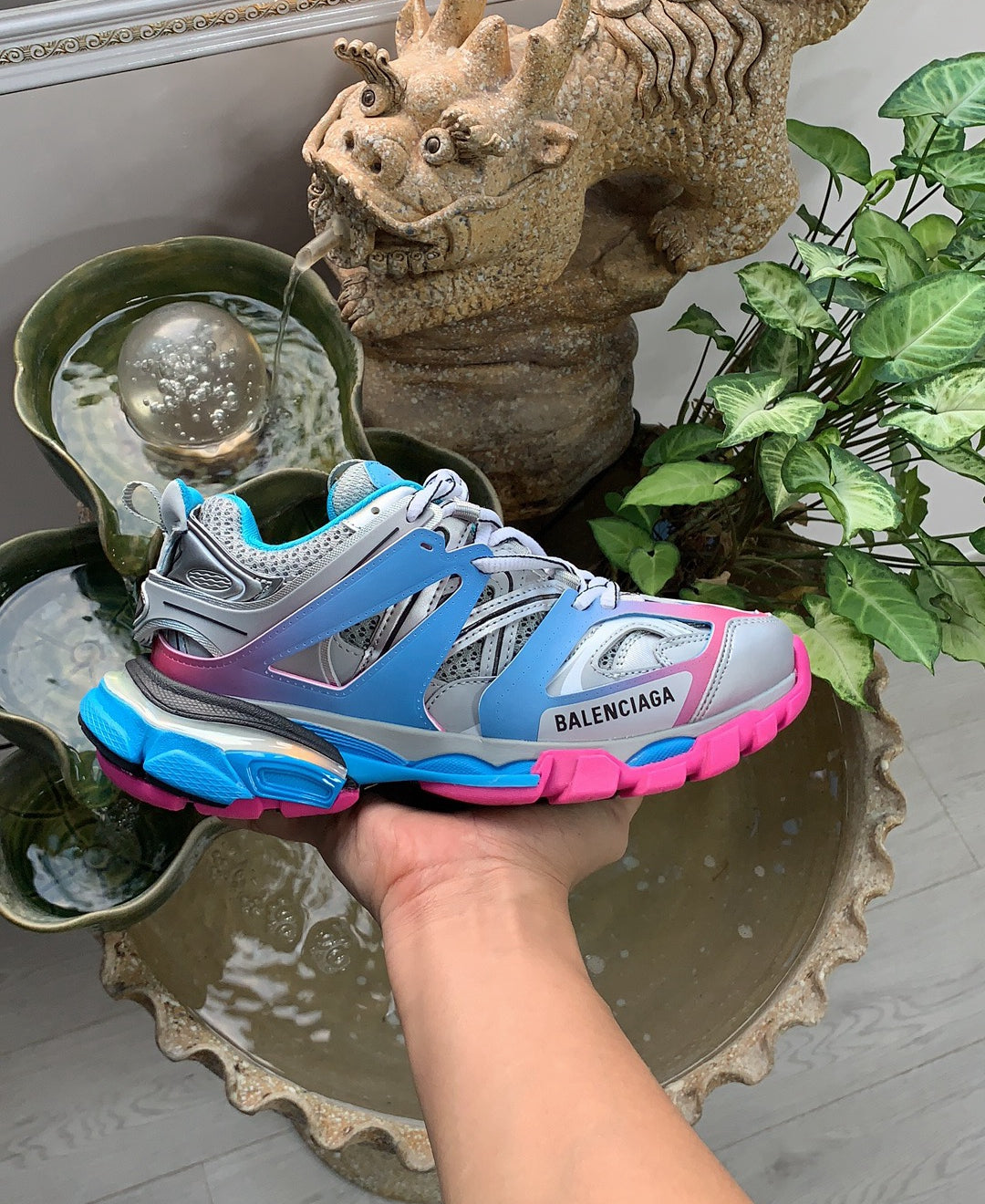 BALENCIAGA TRACK BLEU & ROSE