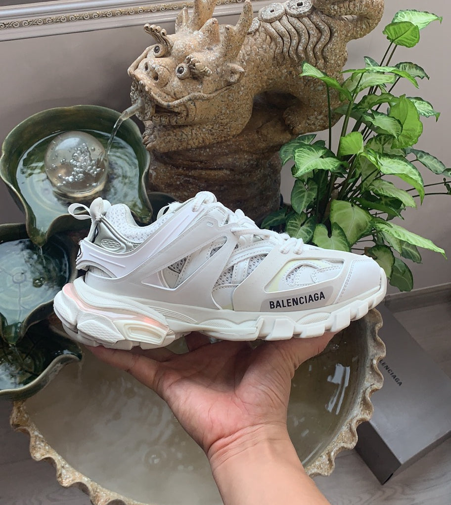 BALENCIAGA TRACK BEIGE