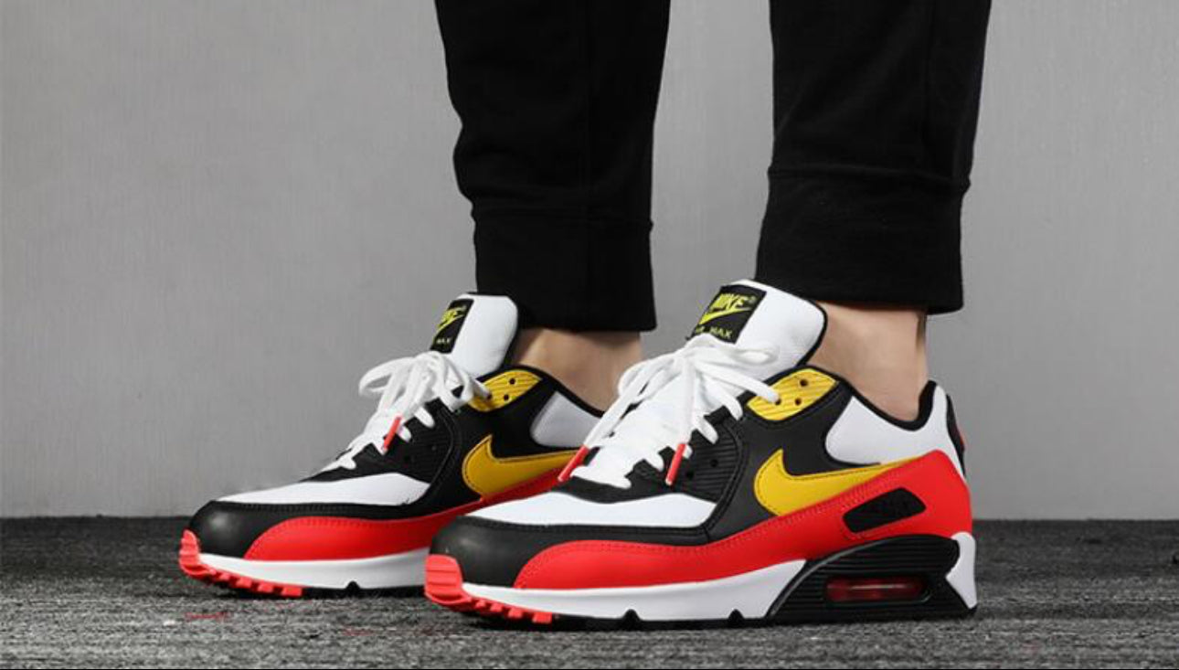 NIKE AIR MAX 90 NOIR ROUGE JAUNE