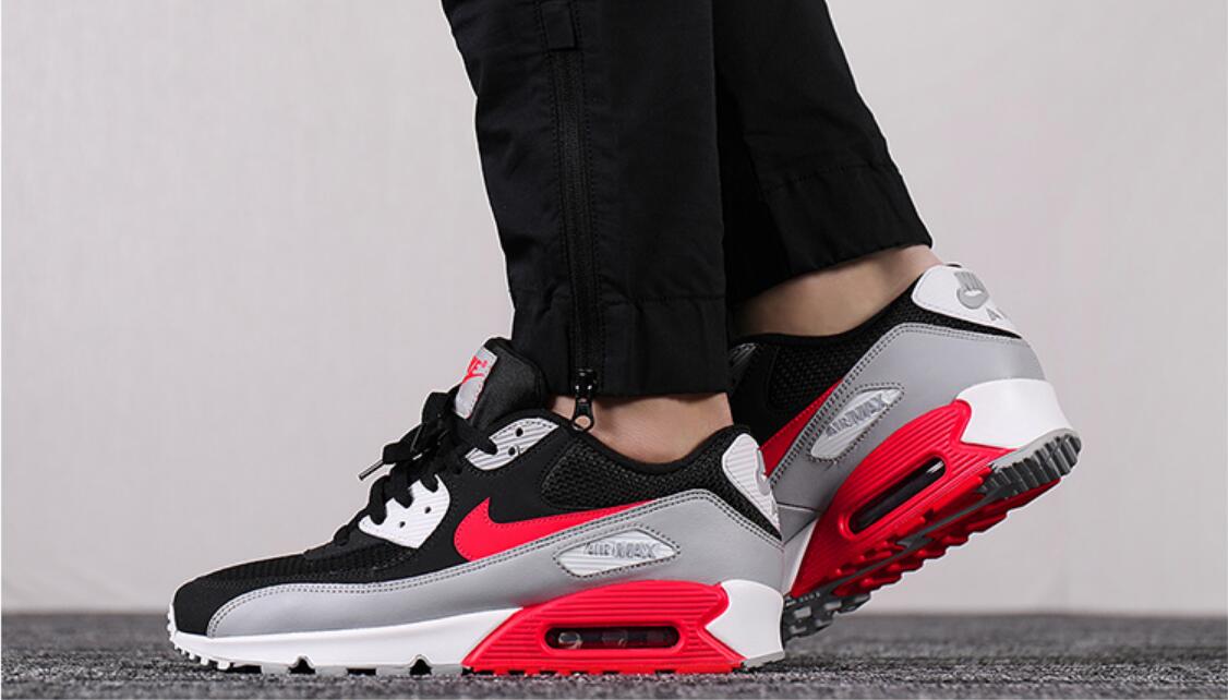 NIKE AIR MAX 90 NOIR ROUGE GRIS