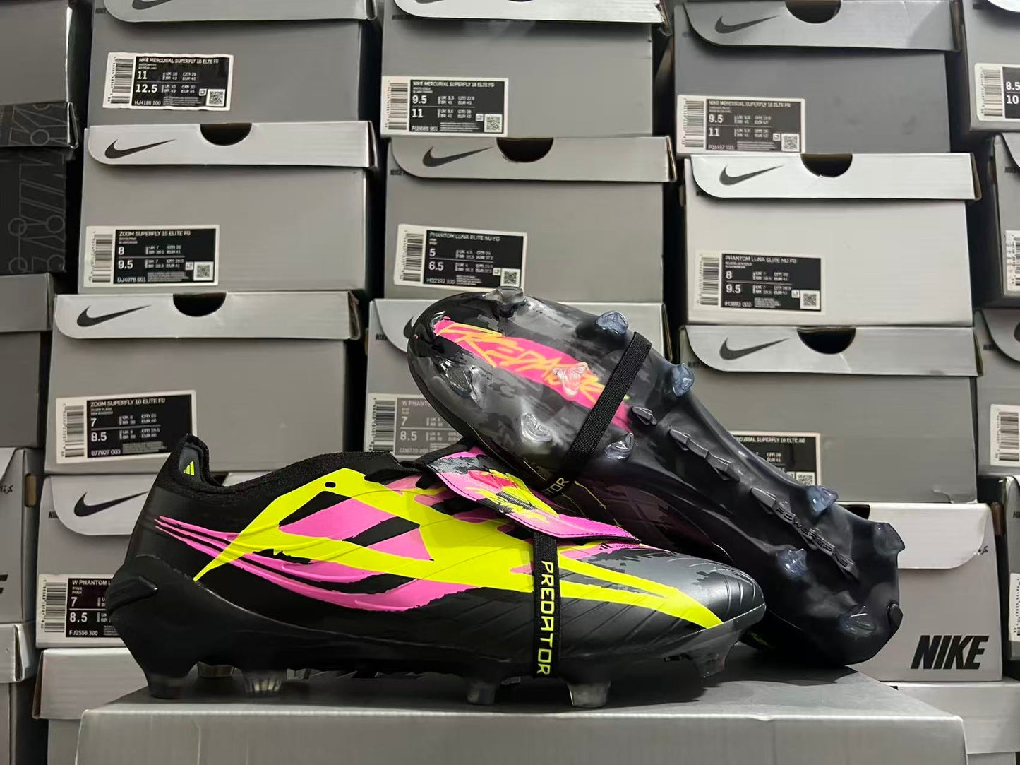 Adidas Predator League Fold-Over Tongue FG – Domine le jeu avec précision & puissance