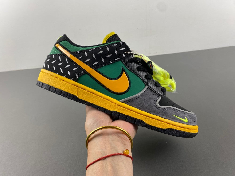 NIKE DUNK LOW SAFARI JUNGLE - EDITION LIMITÉE