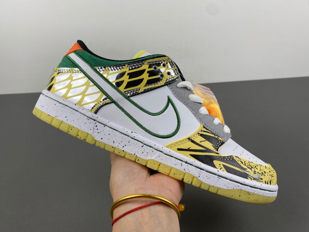 NIKE SB DUNK LOW OREGON DUCKS