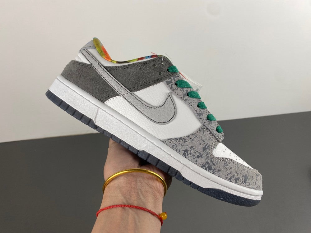 NIKE DUNK LOW GRIS & BLANC