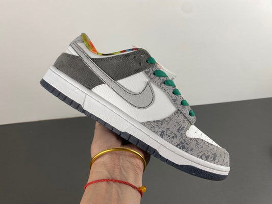 NIKE DUNK LOW GRIS & BLANC