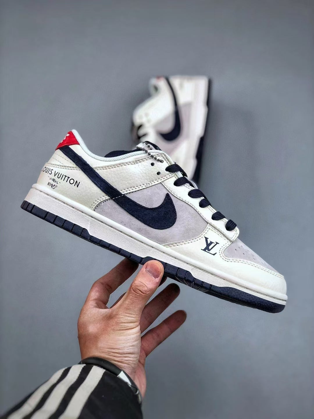 NIKE DUNK LOW LV LOUIS VUITTON