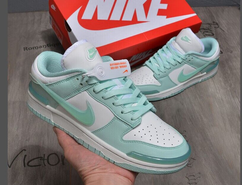 NIKE DUNK LOW VERT