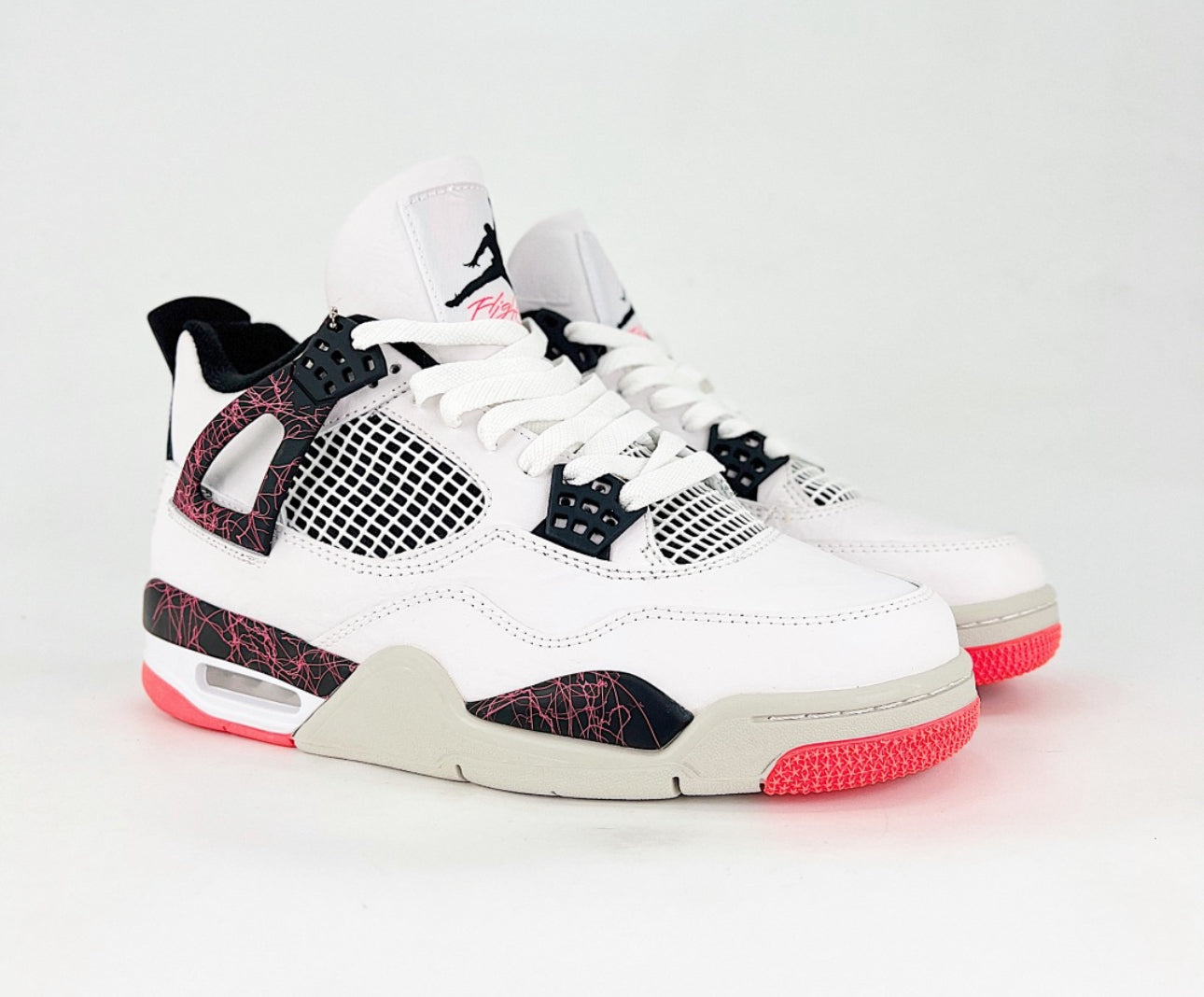 Nike Air Jordan 4 Rétro – Style iconique