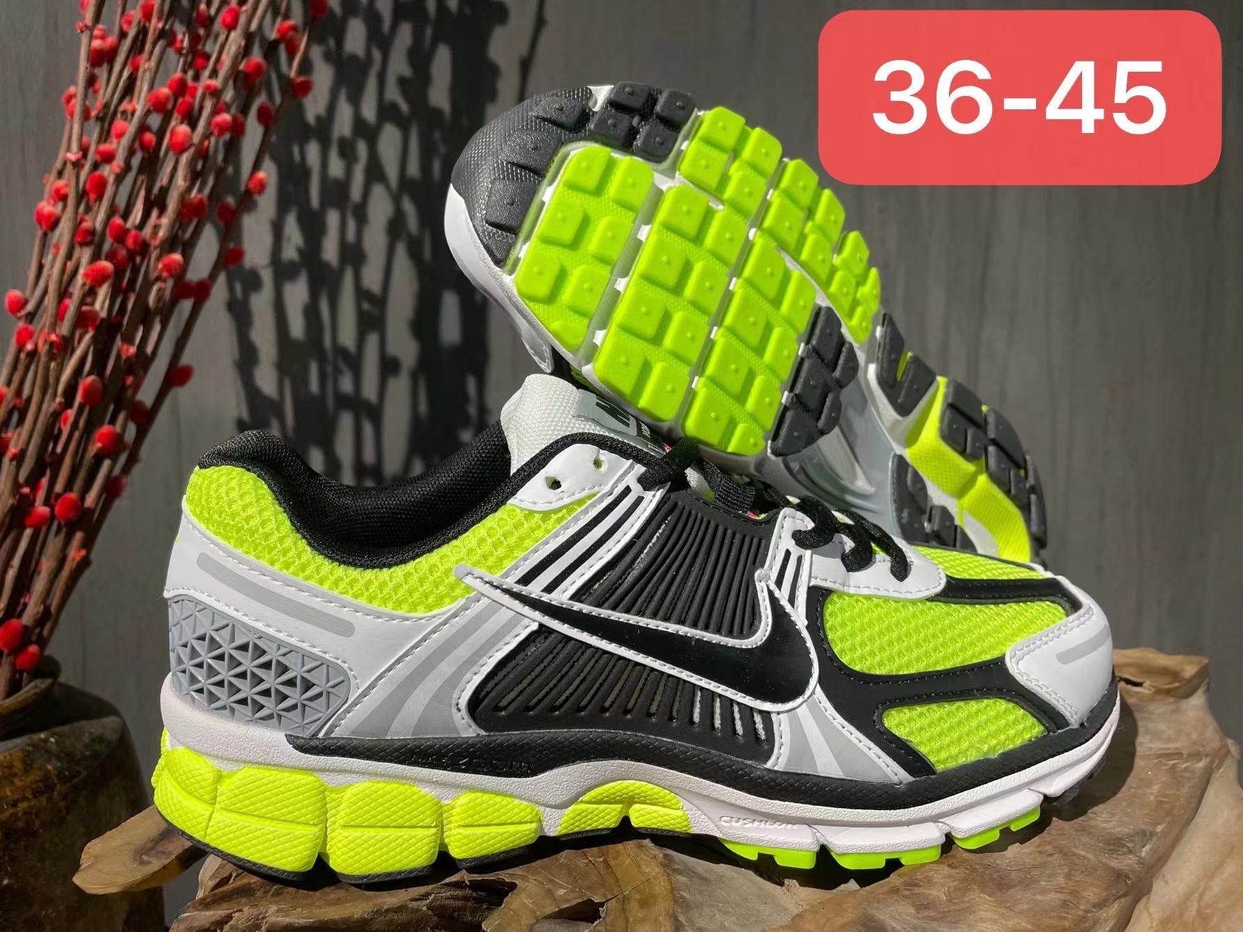 NIKE ZOOM VOMERO 5 NOIR VERT FLUO