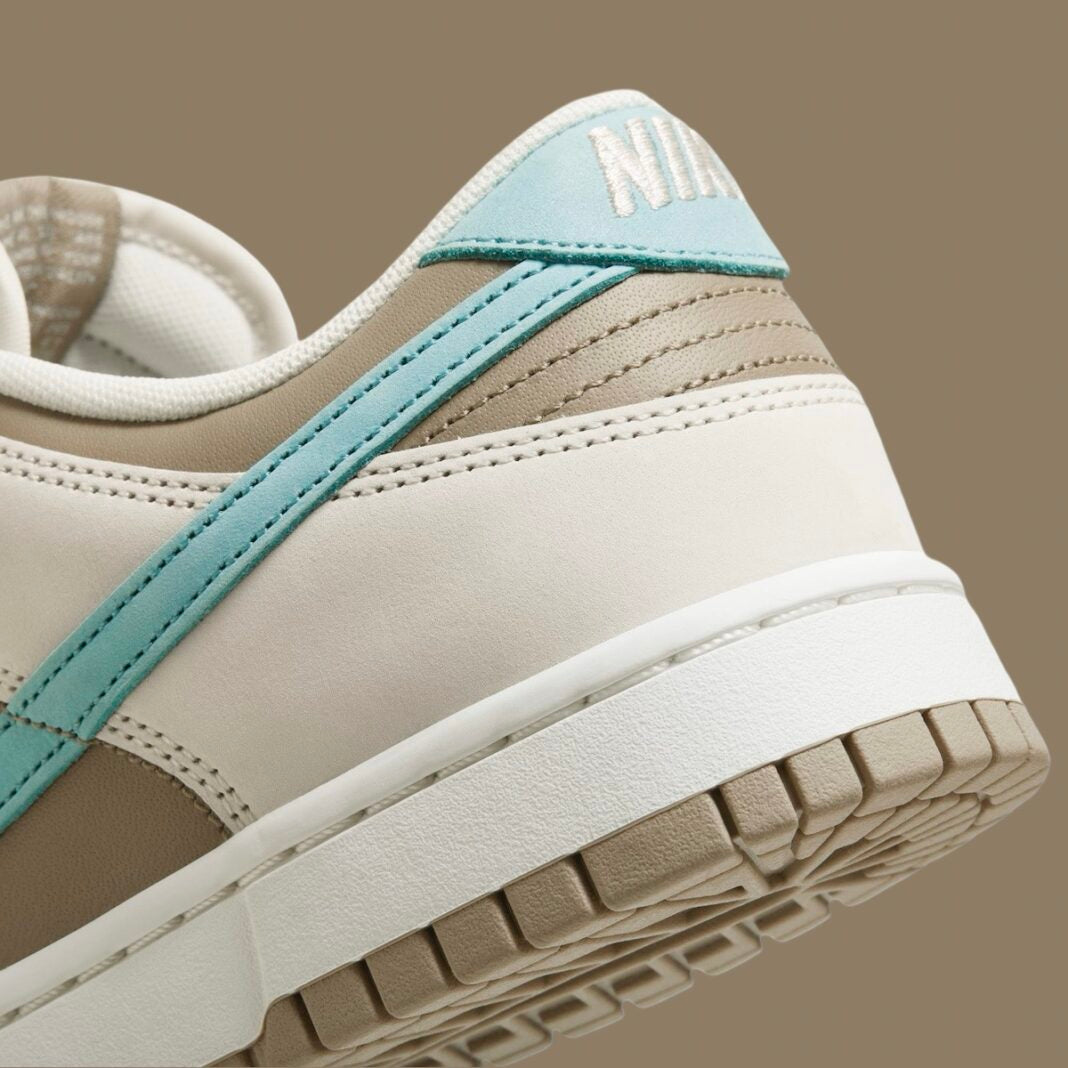 NIKE DUNK LOW KAKI TURQUOISE