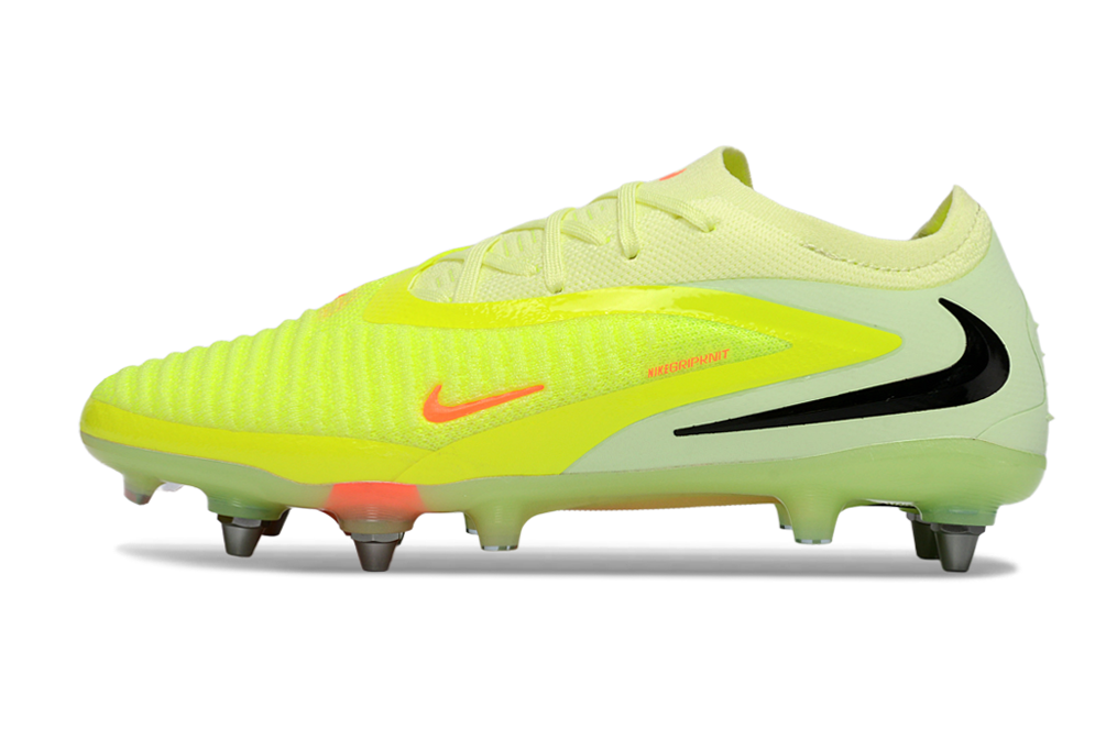 Phantom 6 GX III Elite SG Chaussures de Football
