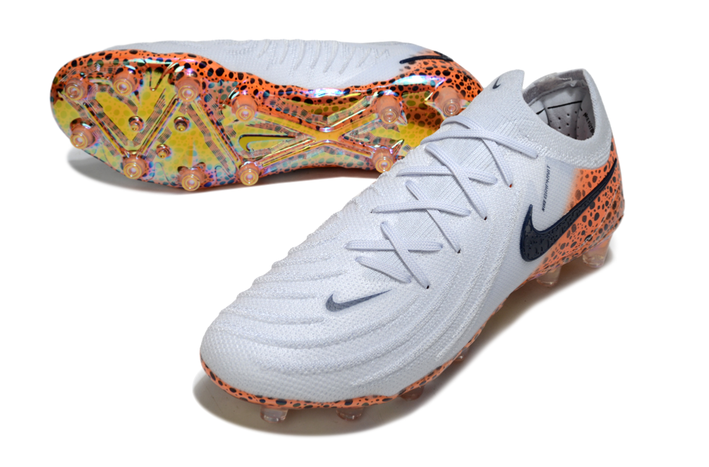 Phantom Luna Elite AG Chaussures de Football