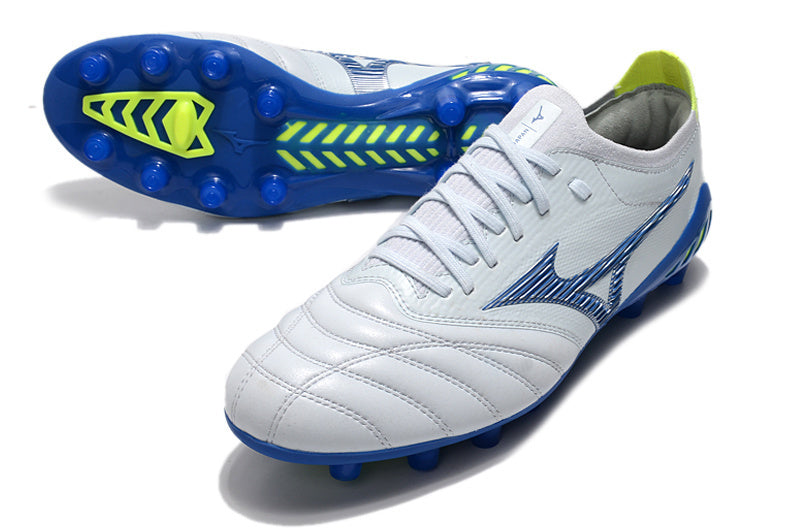 Morelia Neo III Chaussures de Football