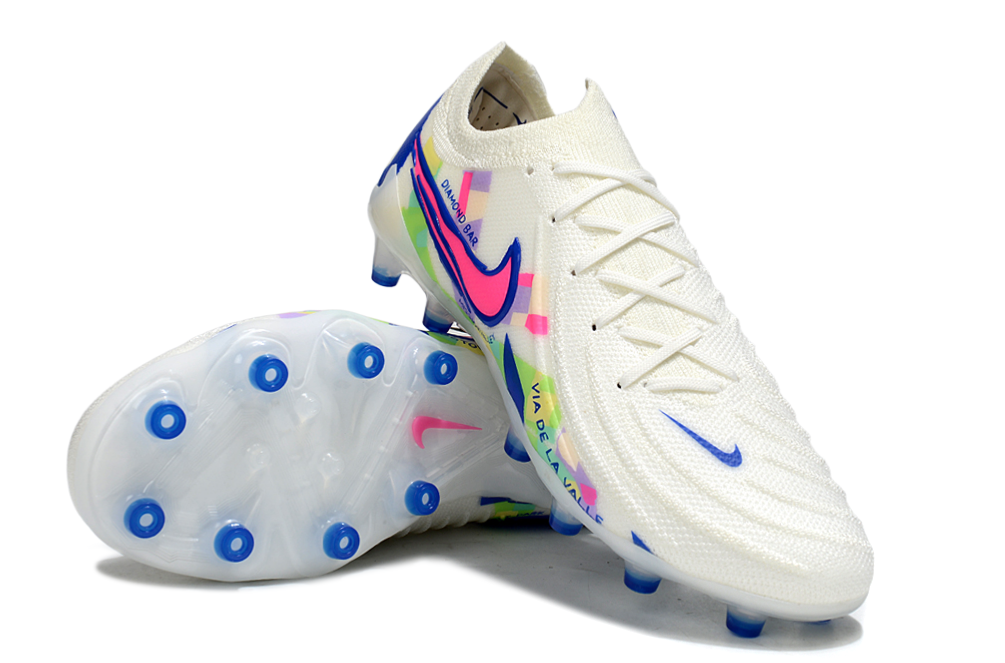 Phantom Luna Elite AG Chaussures de Football