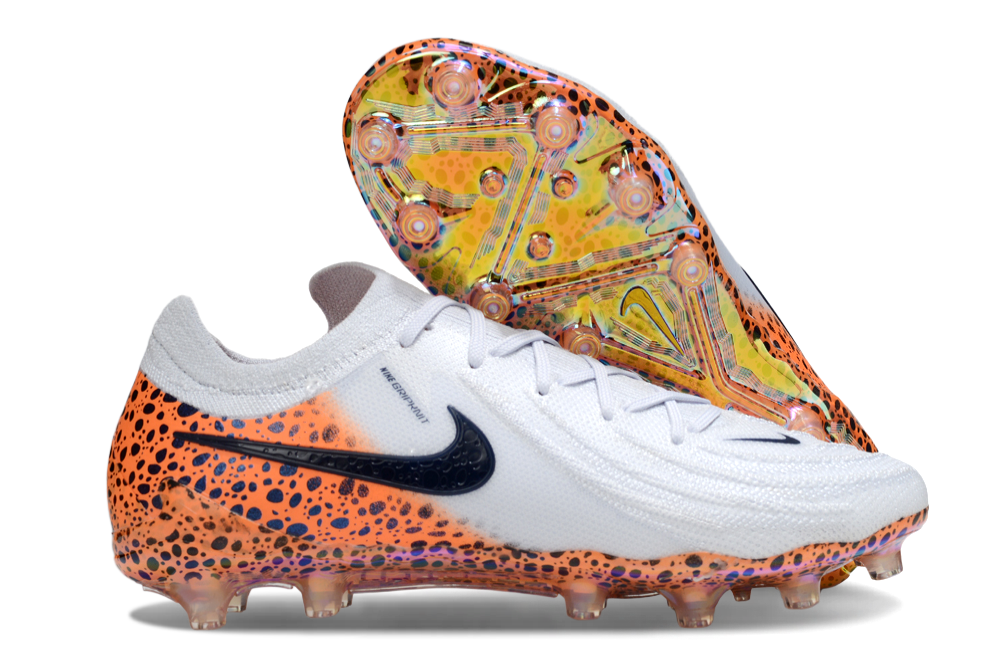 Phantom Luna Elite AG Chaussures de Football