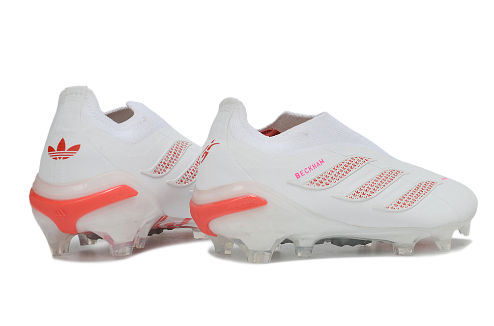 Predator Elite Laceless FG Chaussures de Football